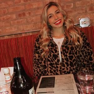 Meet your Posher, Kaitlynn